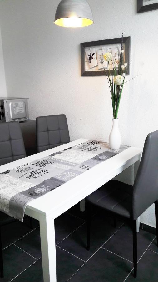 Moderne Ferienwohnung Am Wesertor 카셀 외부 사진